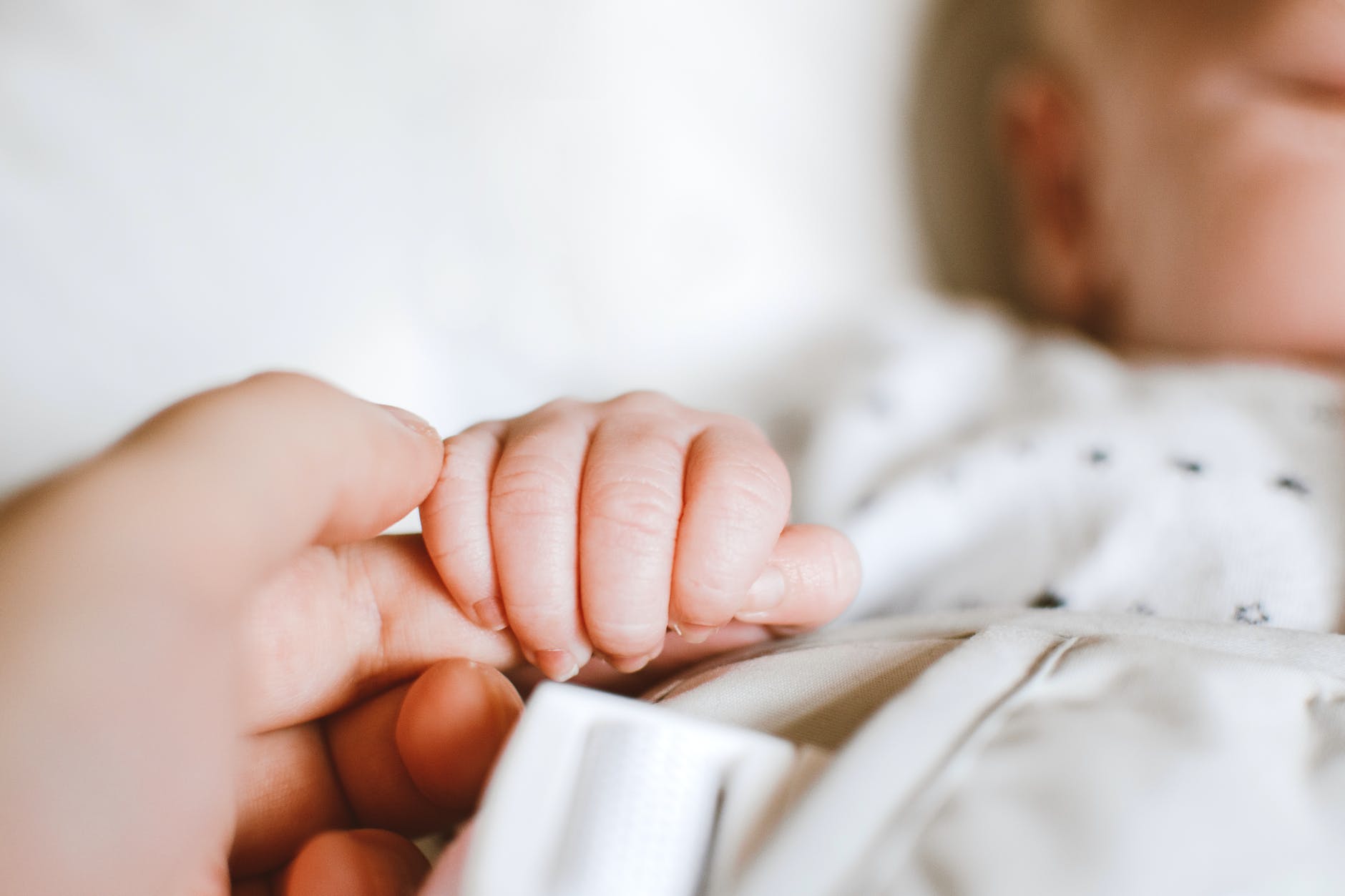 10 simple ways to boost your wellbeing as a new parent
