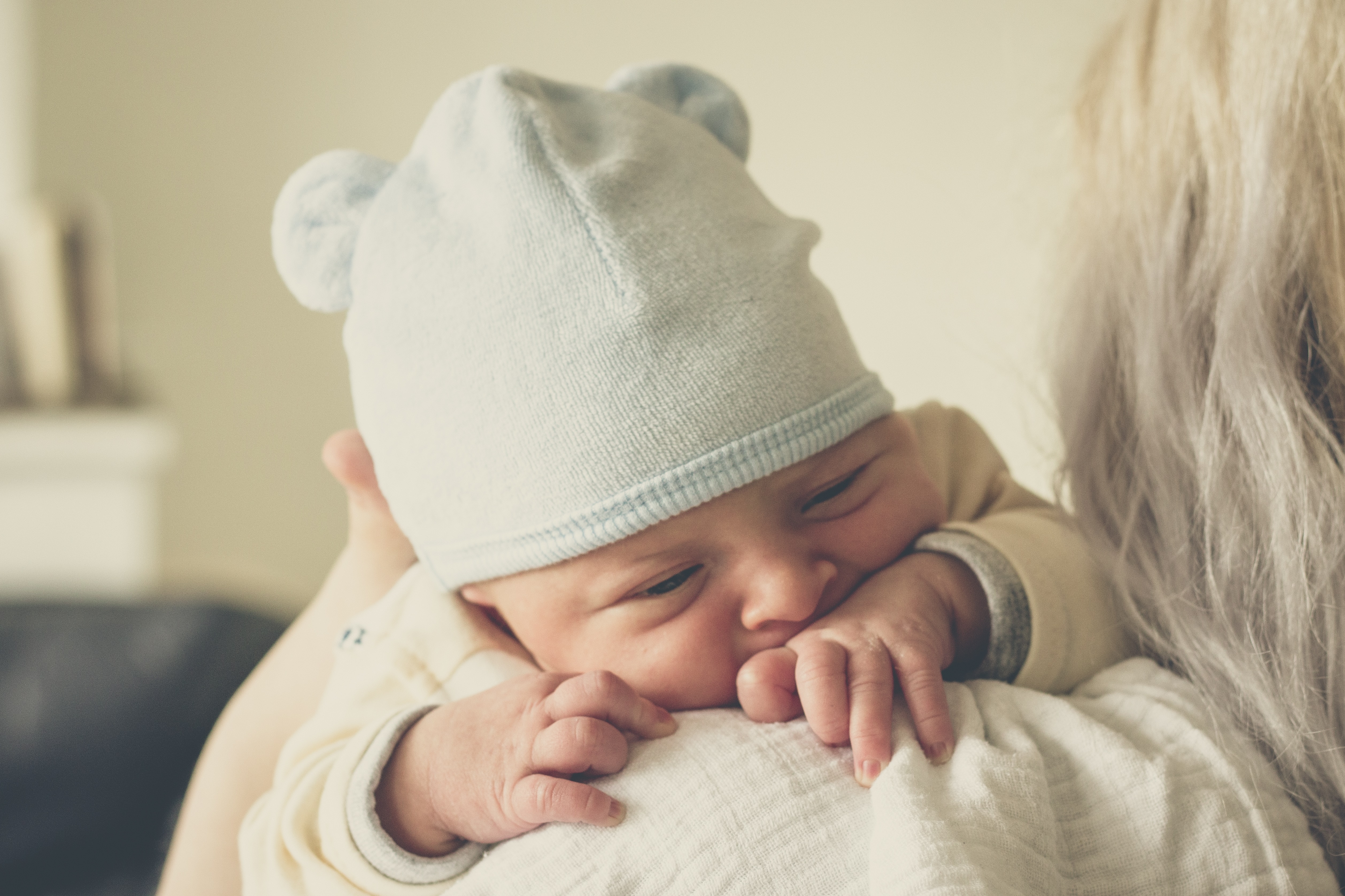 Breastfeeding During The First Week