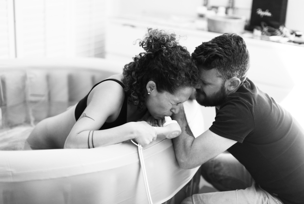 5 effective ways to use your breathing in&nbsp;labour